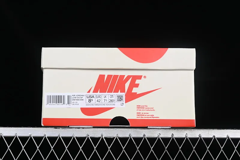 All Categories Air Jordan Jordan Series Basketball Shoes Air Jordan 1 Low Travis Scott x Air Jordan 1 Low OG AJ1 Joe 1 Reversed Overhook Joint Style Casual Sports Basketball Shoes DM7866-698